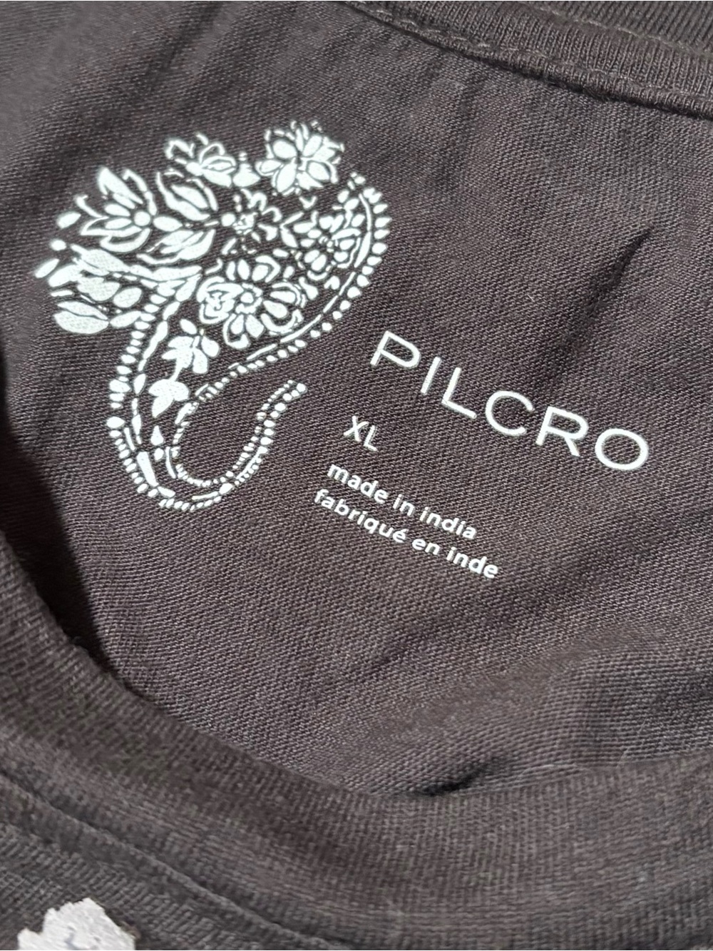 Anthropologie PILCRO mesh sleeve TULLE graphic tee GRAY 1975 tiger SIZE XL - Picture 8 of 8